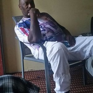 Meet your Posher, Barris